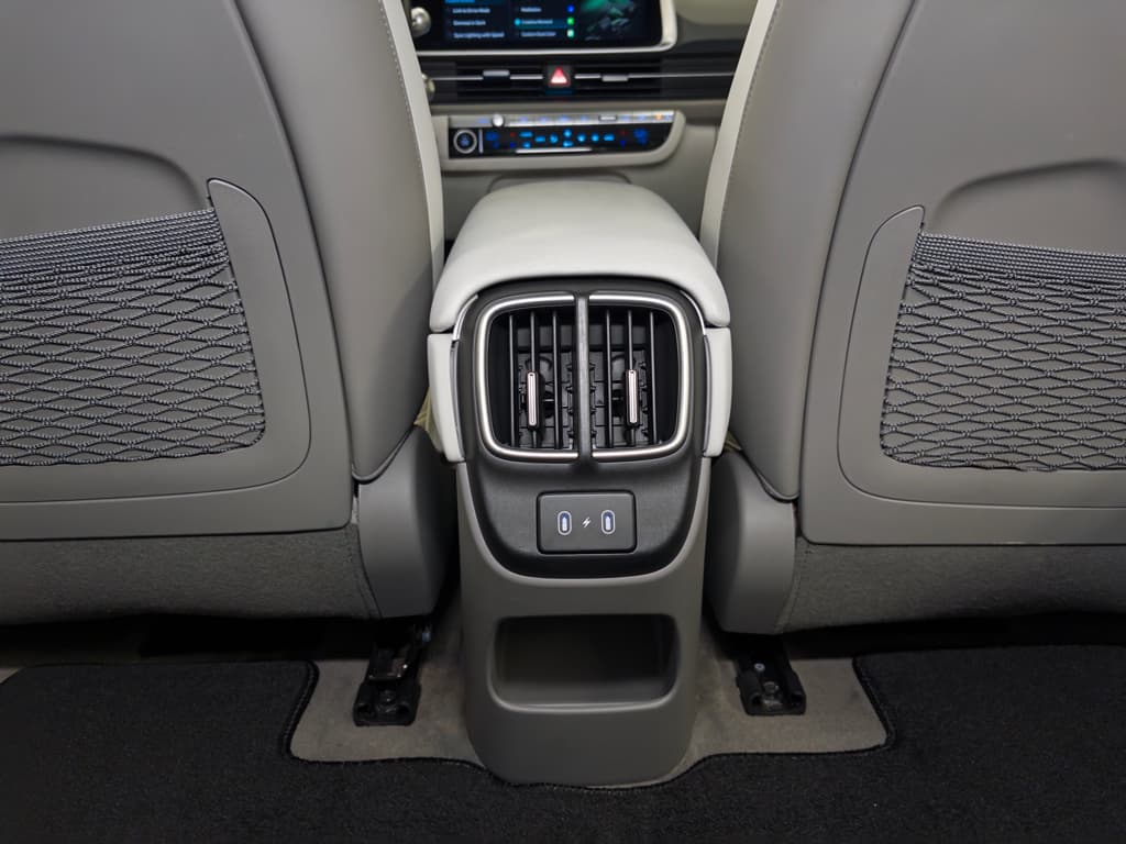 2025 Hyundai IONIQ 6 view 22
