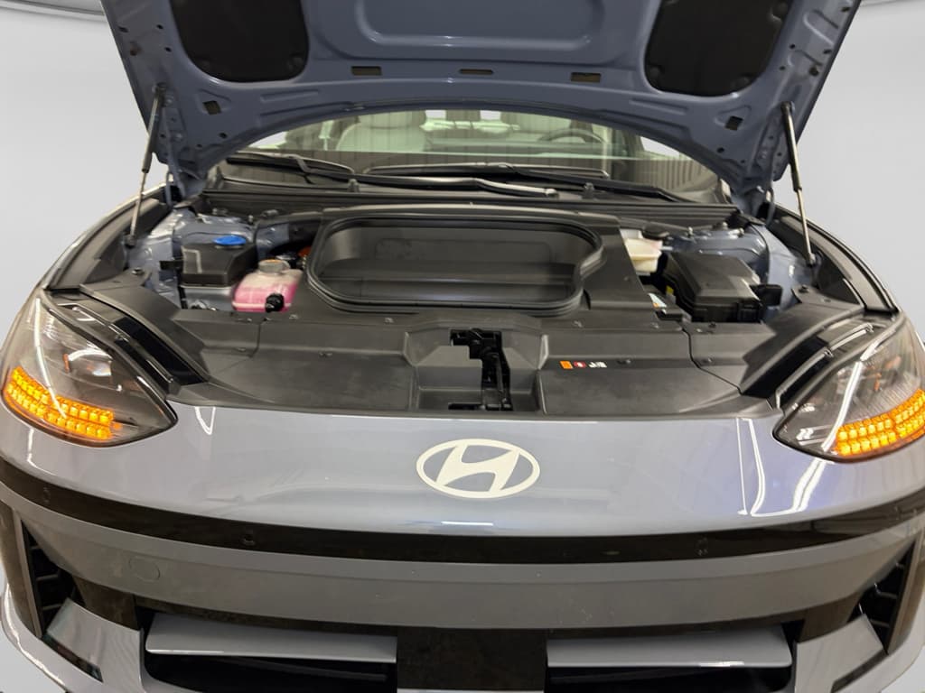 2025 Hyundai IONIQ 6 view 26