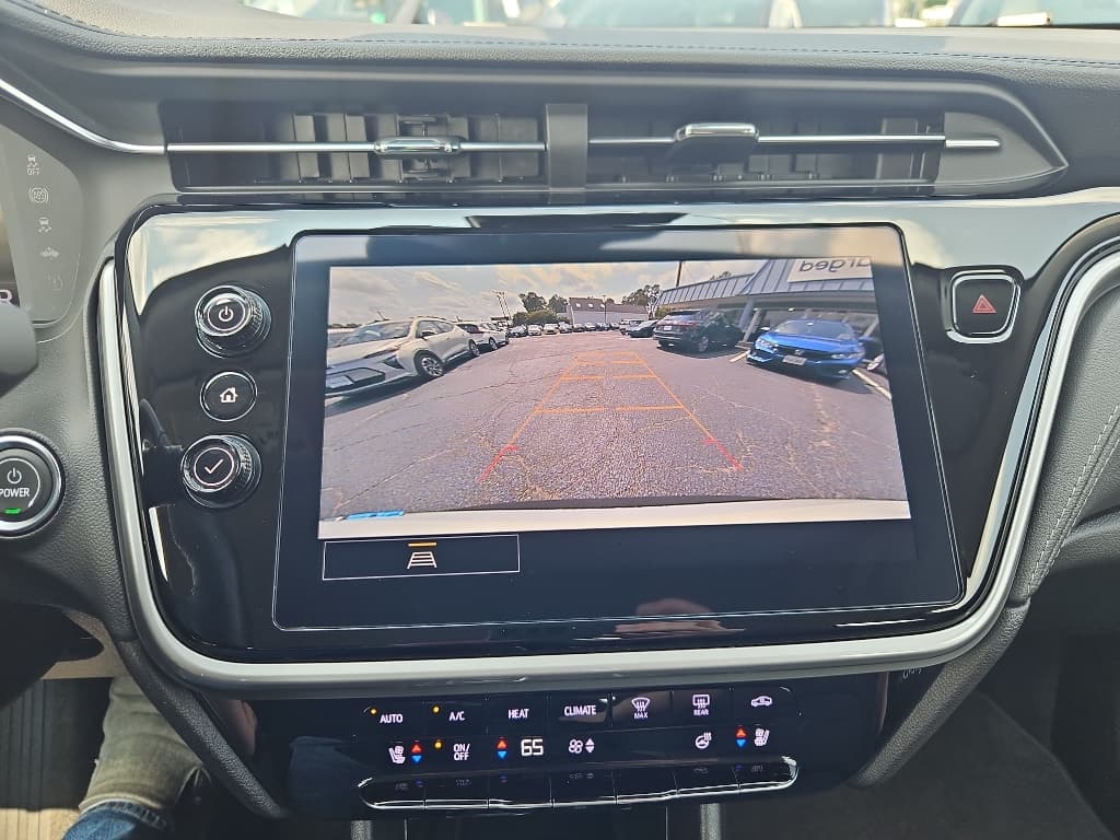 2022 Chevrolet Bolt EUV view 12
