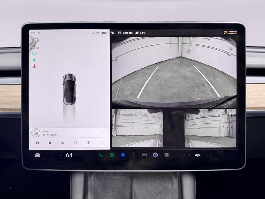 2022 Tesla Model 3 view 14