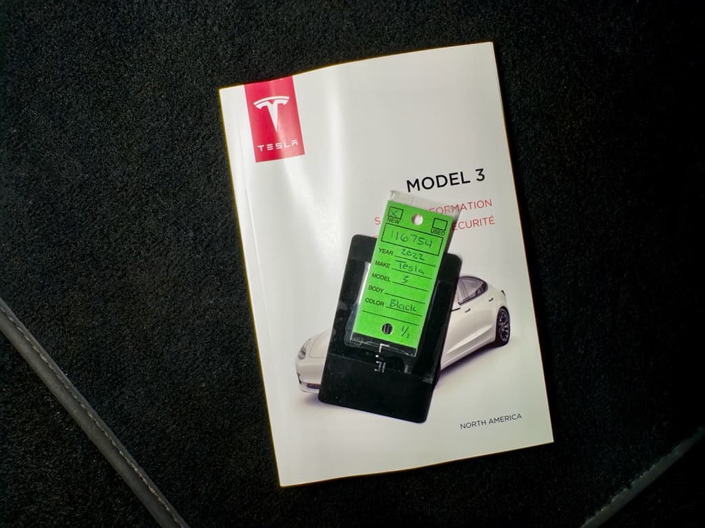 2022 Tesla Model 3 view 22