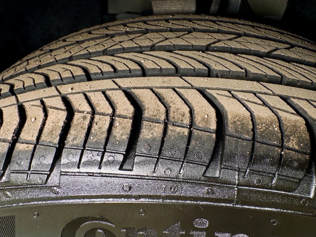 2022 Tesla Model 3 view 33