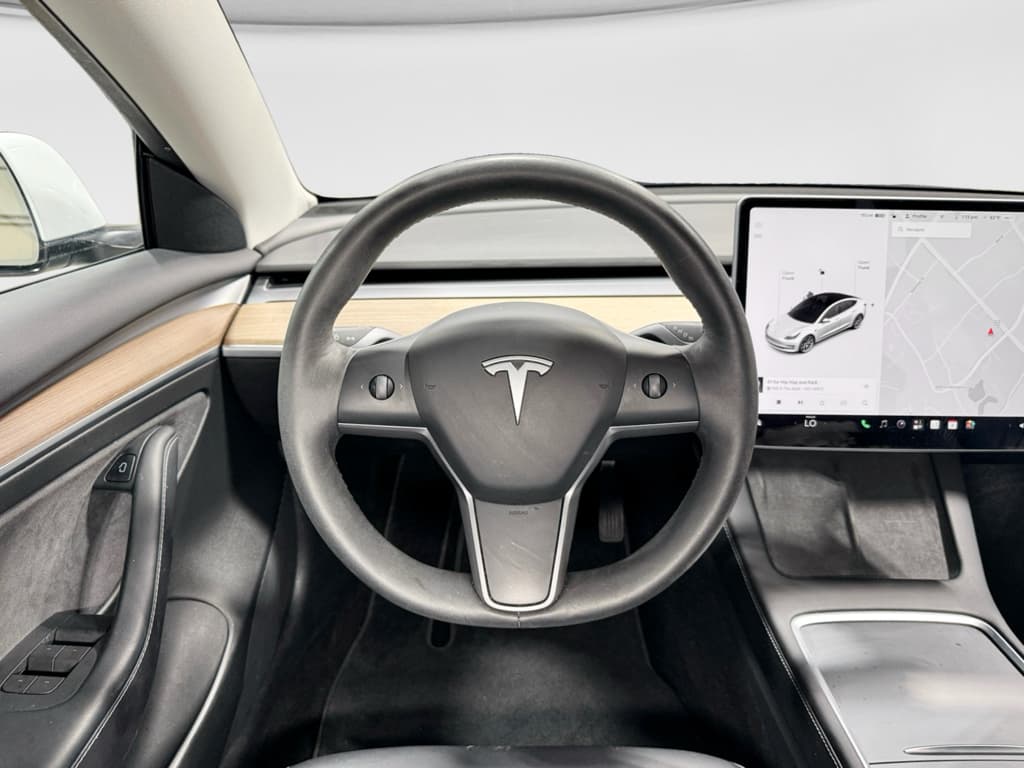 2022 Tesla Model 3 view 7