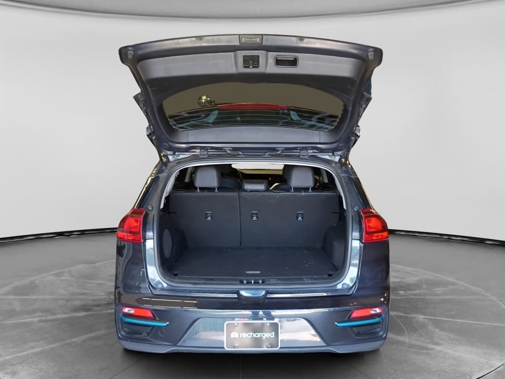 2022 Kia Niro EV view 5