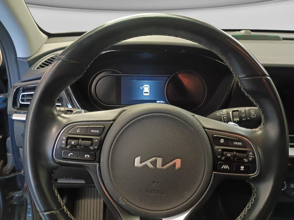 2022 Kia Niro EV view 6