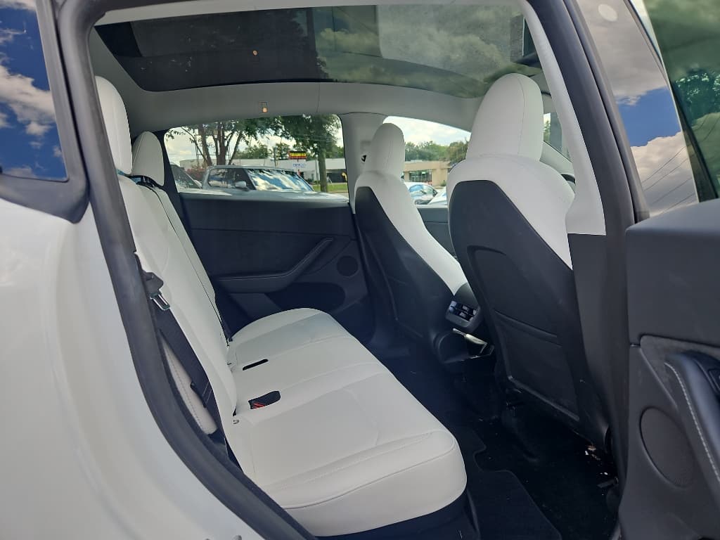 2023 Tesla Model Y view 10