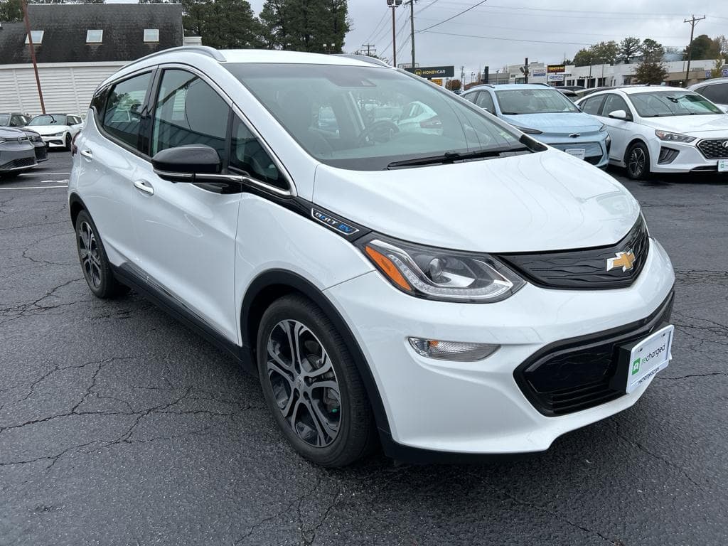 2020 Chevrolet Bolt EV view 4