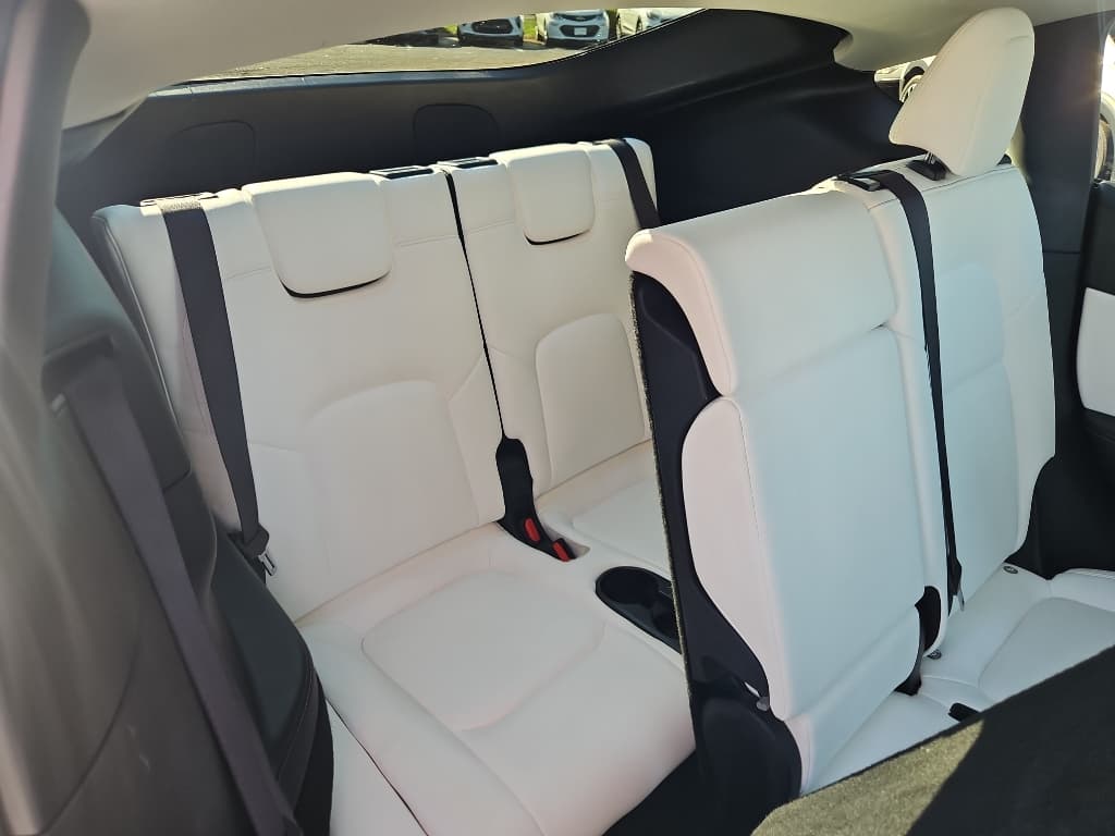 2021 Tesla Model Y view 19
