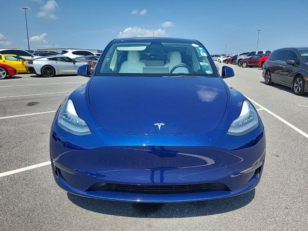 2021 Tesla Model Y view 6