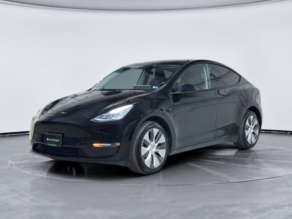 2021 Tesla Model Y view 1