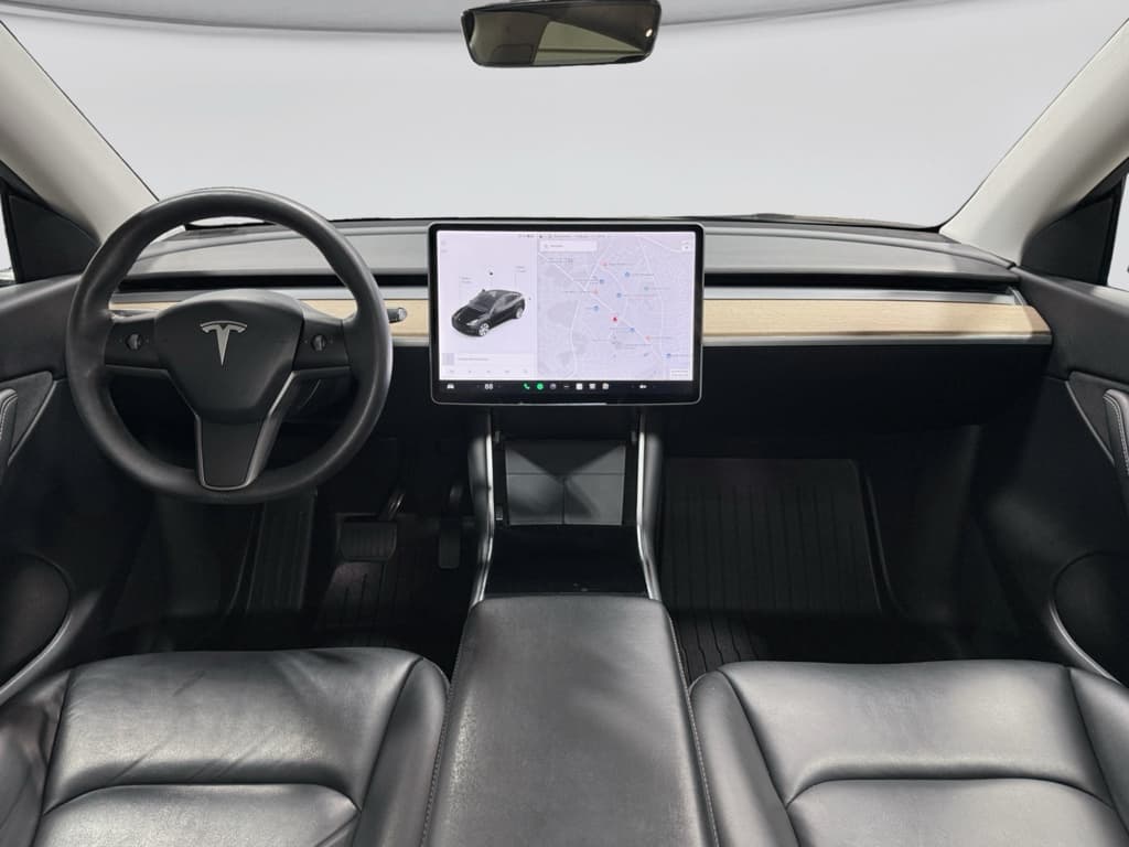 2021 Tesla Model Y view 14