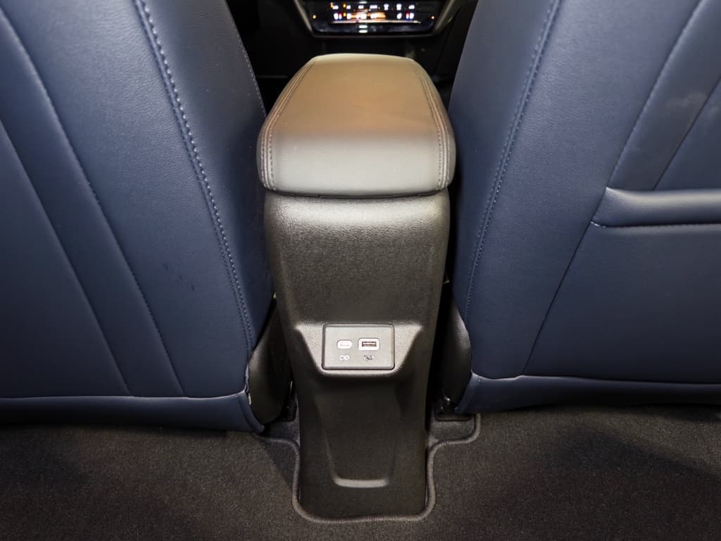 2023 Chevrolet Bolt EUV view 19