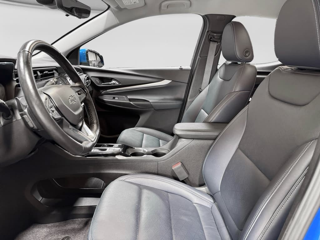 2023 Chevrolet Bolt EUV view 15