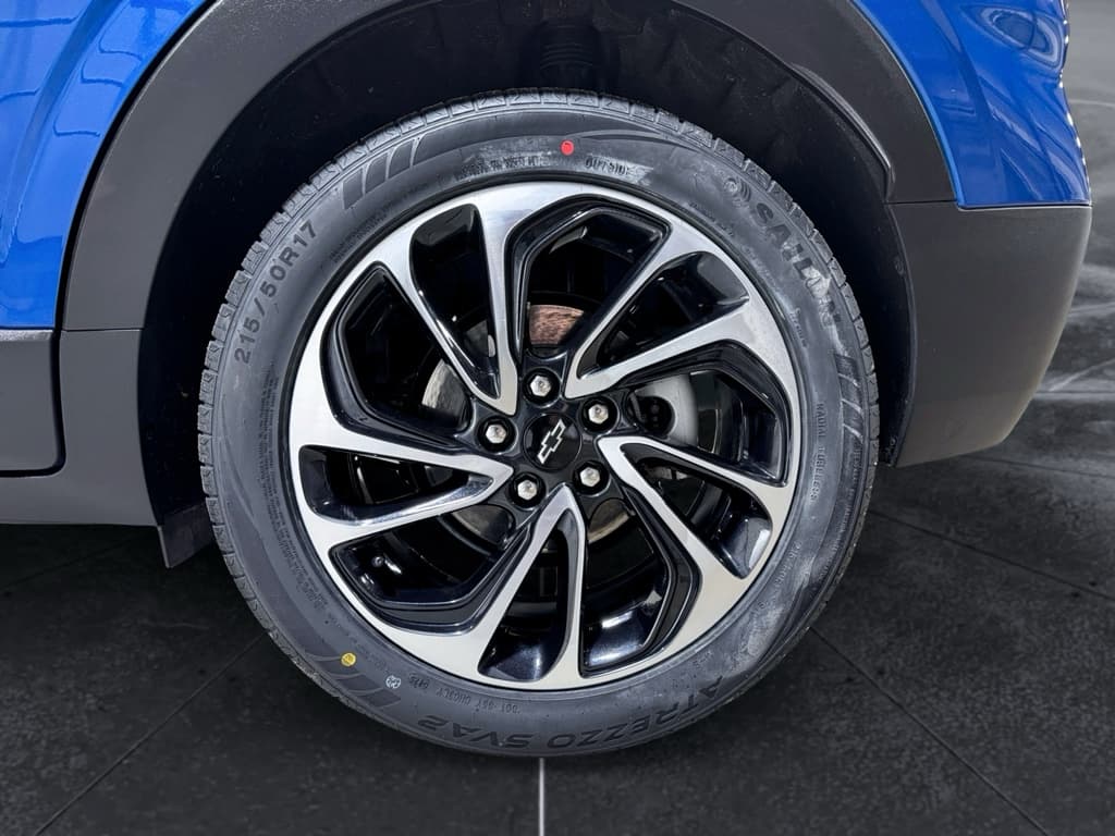 2023 Chevrolet Bolt EUV view 29