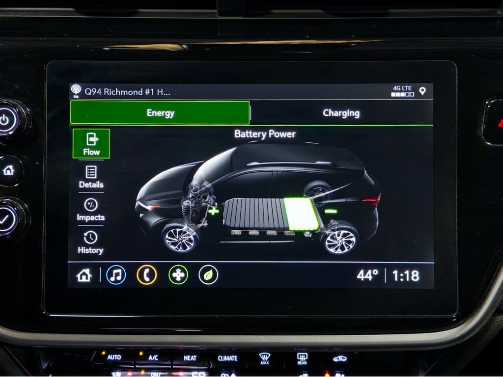 2023 Chevrolet Bolt EUV view 11