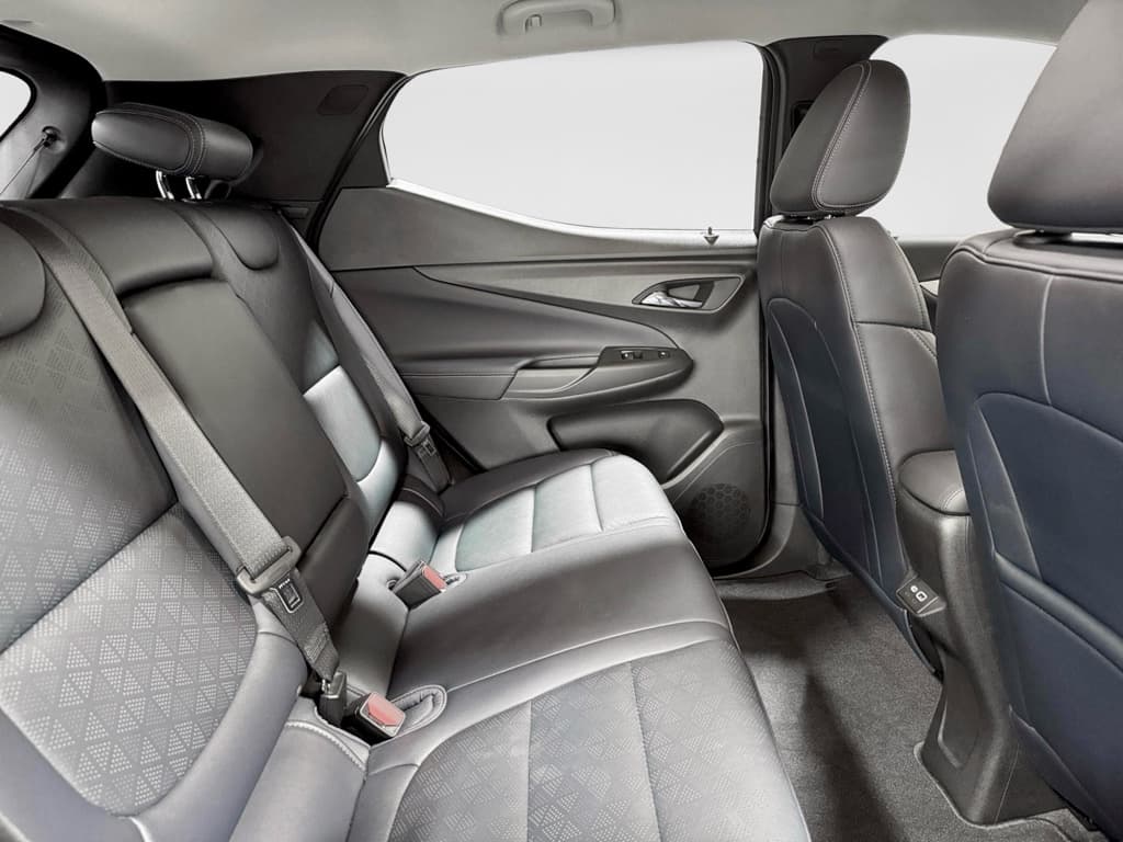 2023 Chevrolet Bolt EUV view 20