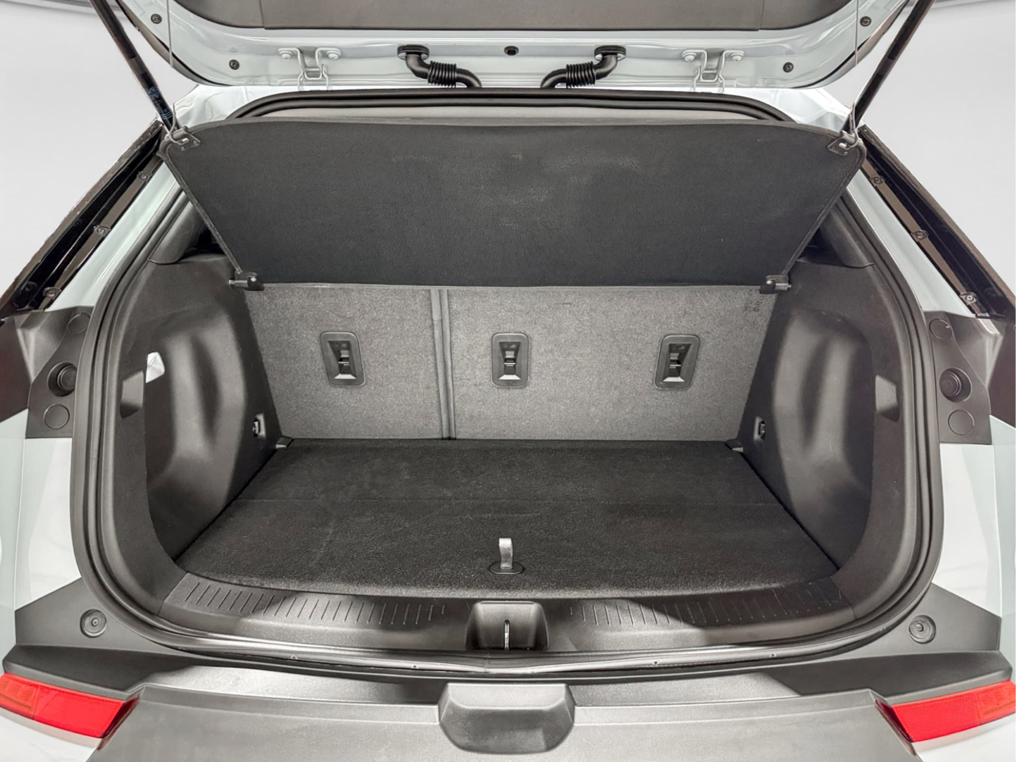 2022 Chevrolet Bolt EUV view 26
