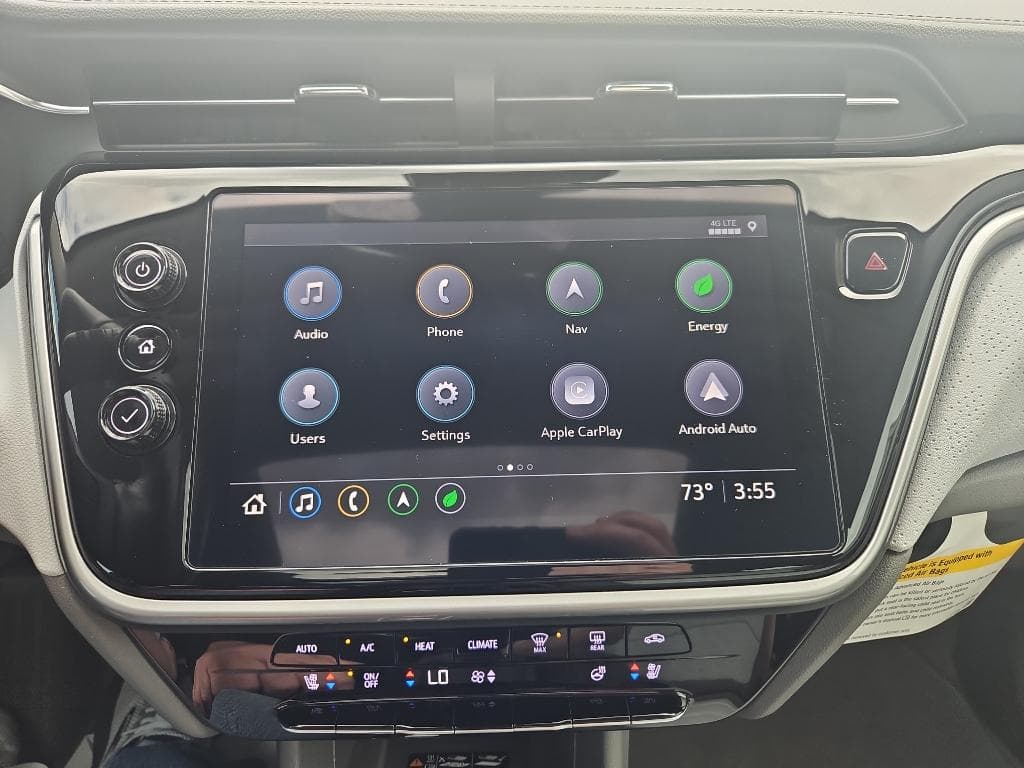 2022 Chevrolet Bolt EUV view 10
