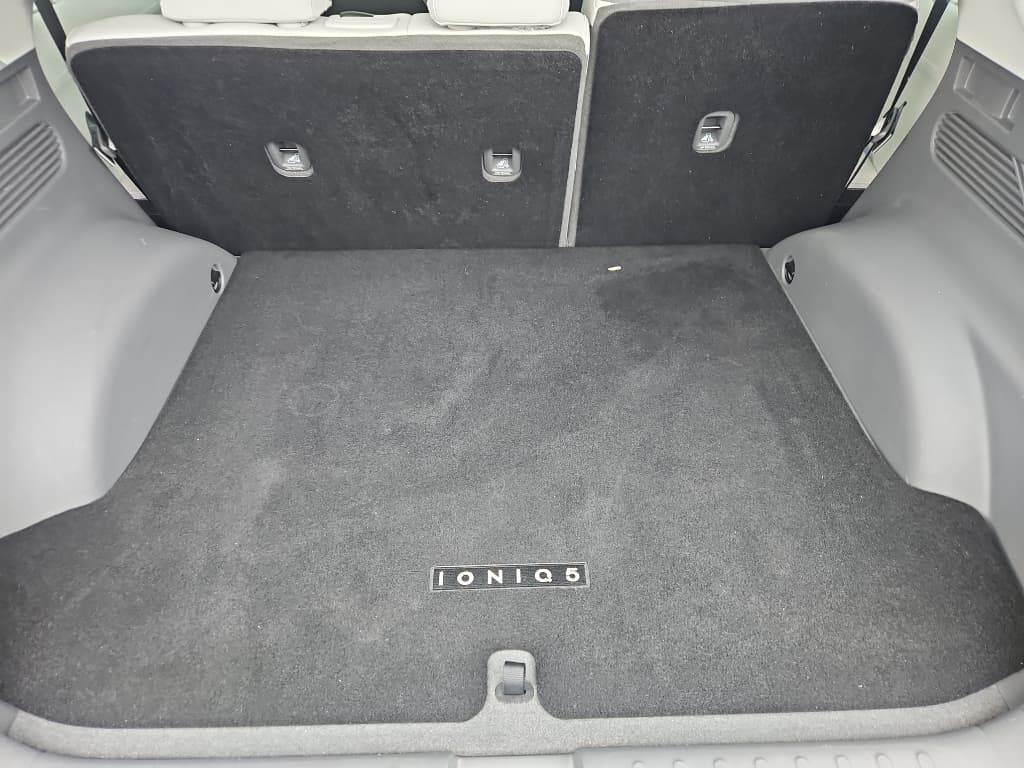 2022 Hyundai IONIQ 5 view 25