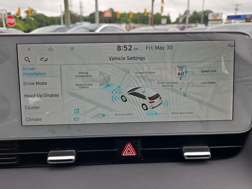2022 Hyundai IONIQ 5 view 15