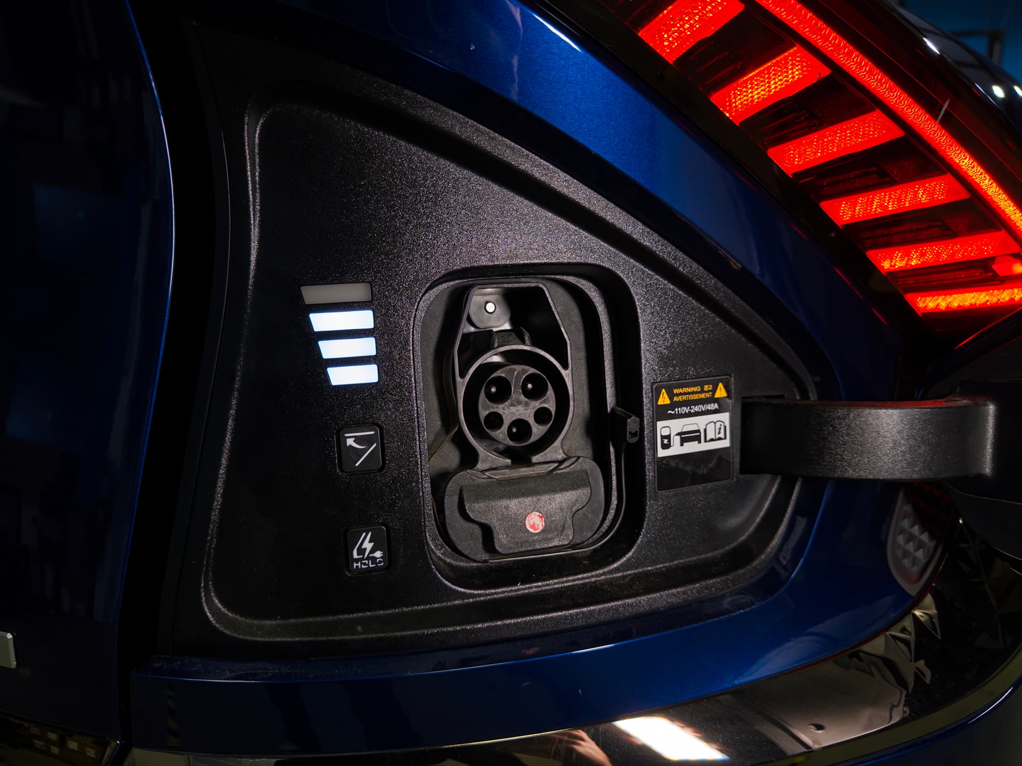 2023 Kia EV6 view 5