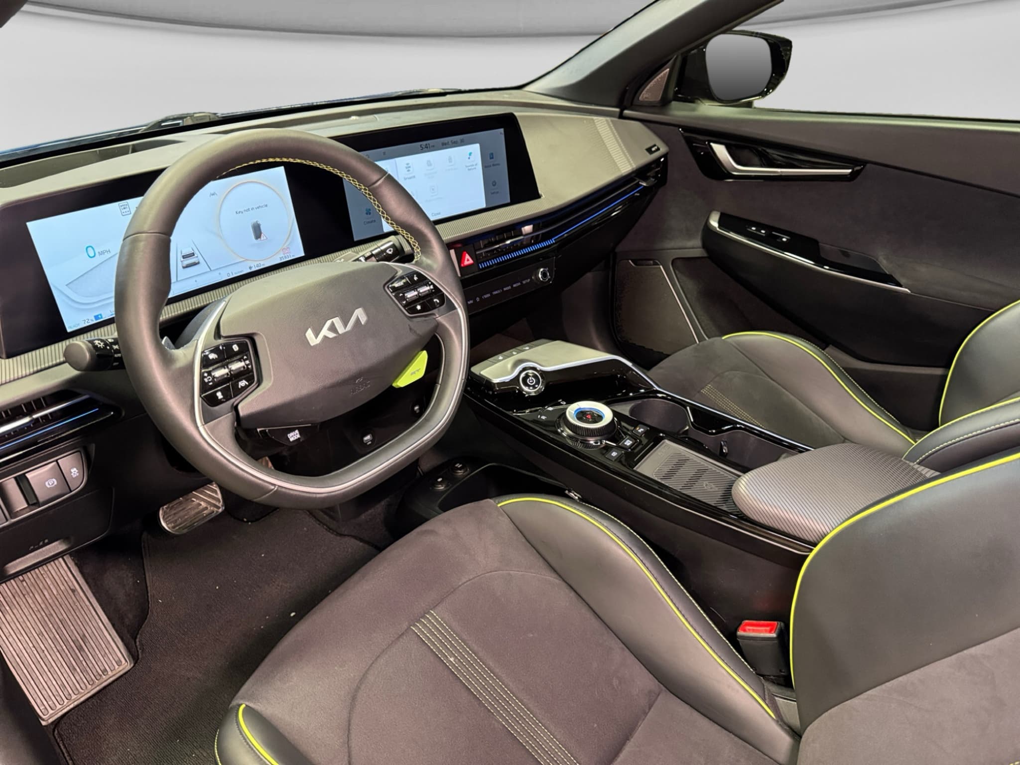 2023 Kia EV6 view 19