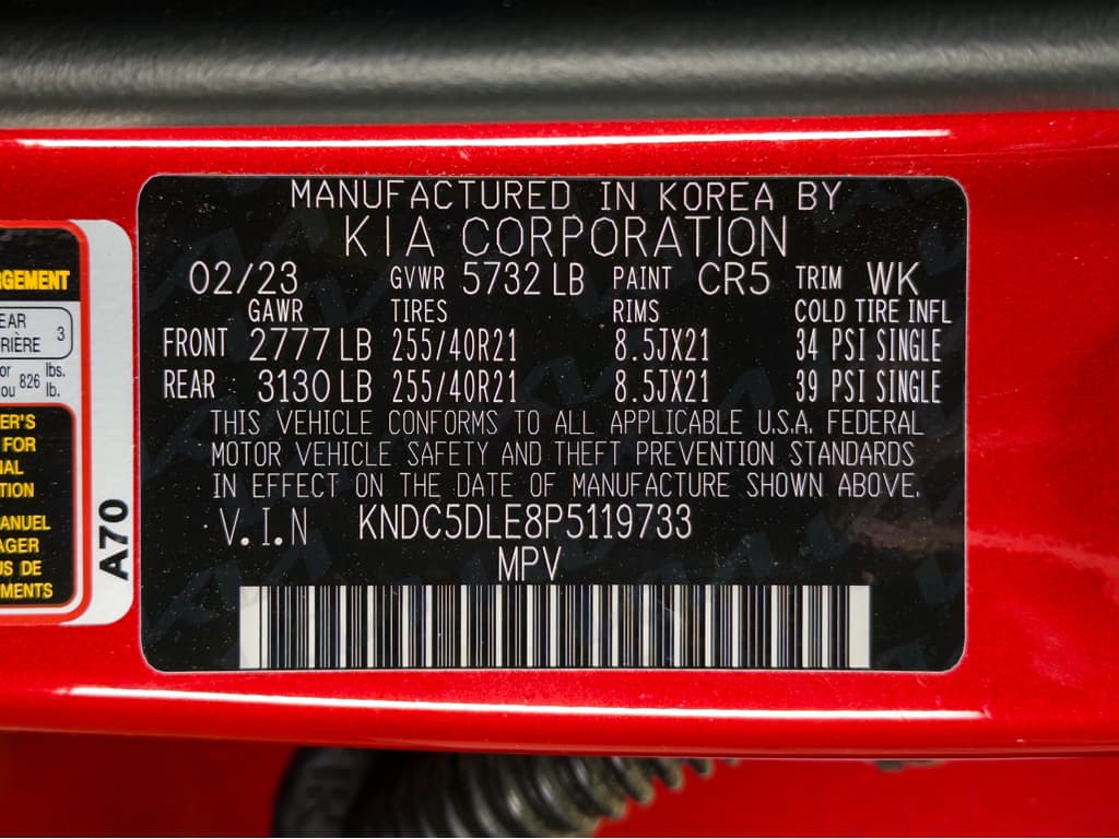 2023 Kia EV6 view 30