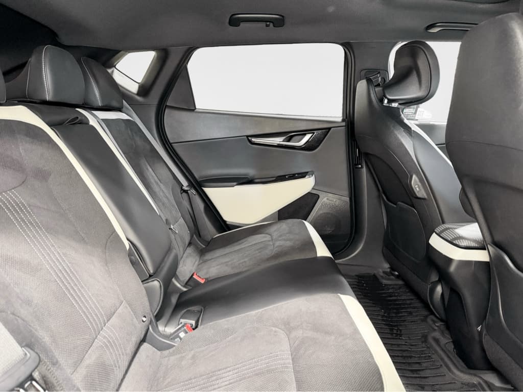 2023 Kia EV6 view 22