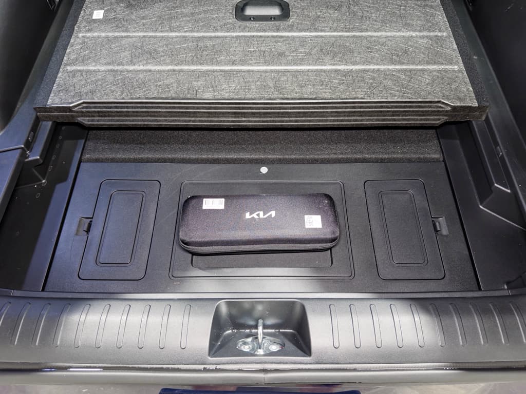 2023 Kia EV6 view 28