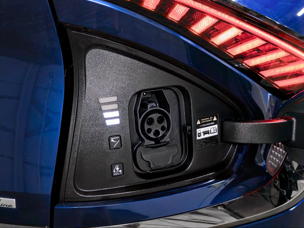 2023 Kia EV6 view 5