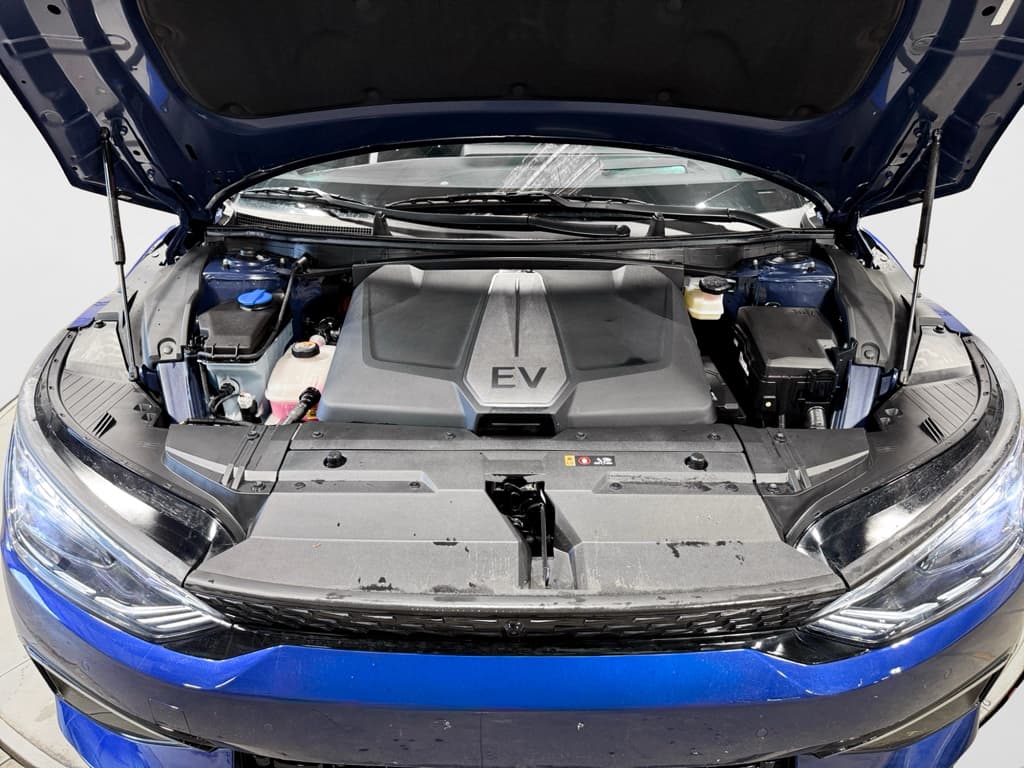 2023 Kia EV6 view 25
