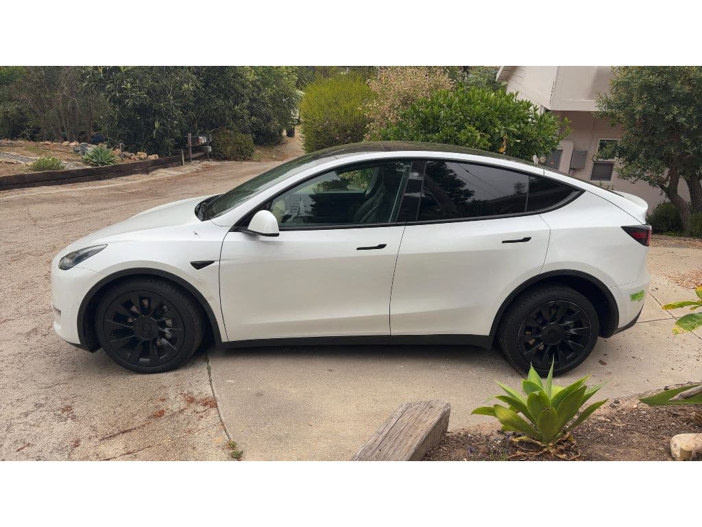 2021 Tesla Model Y view 2