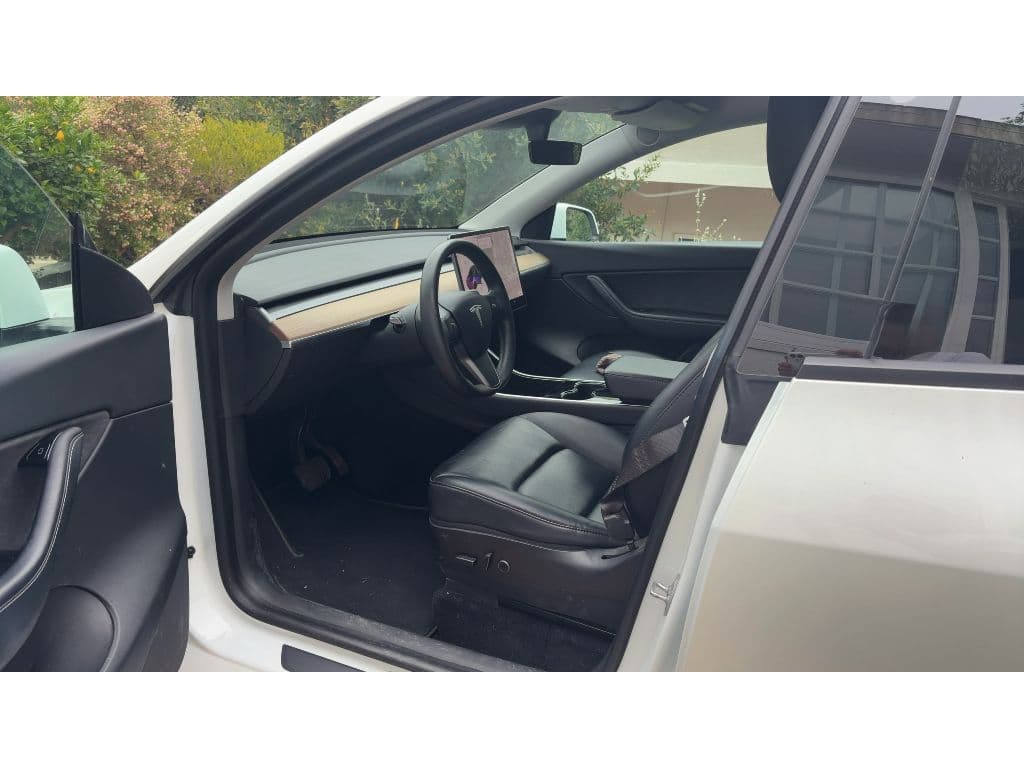 2021 Tesla Model Y view 5