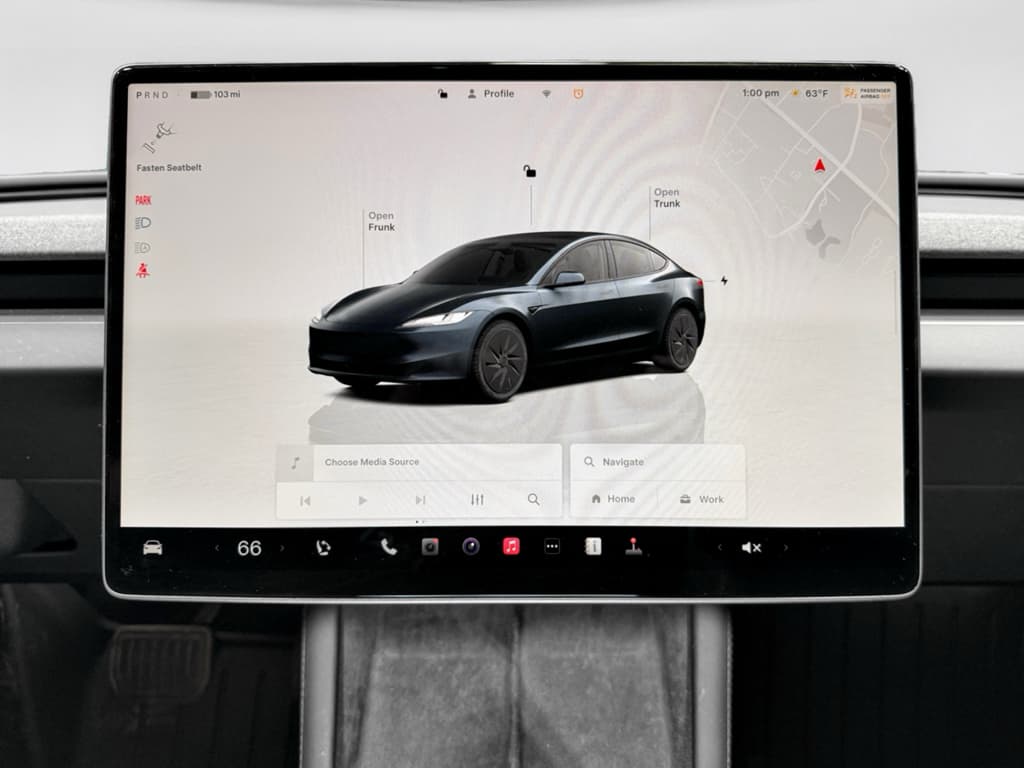 2025 Tesla Model 3 view 7
