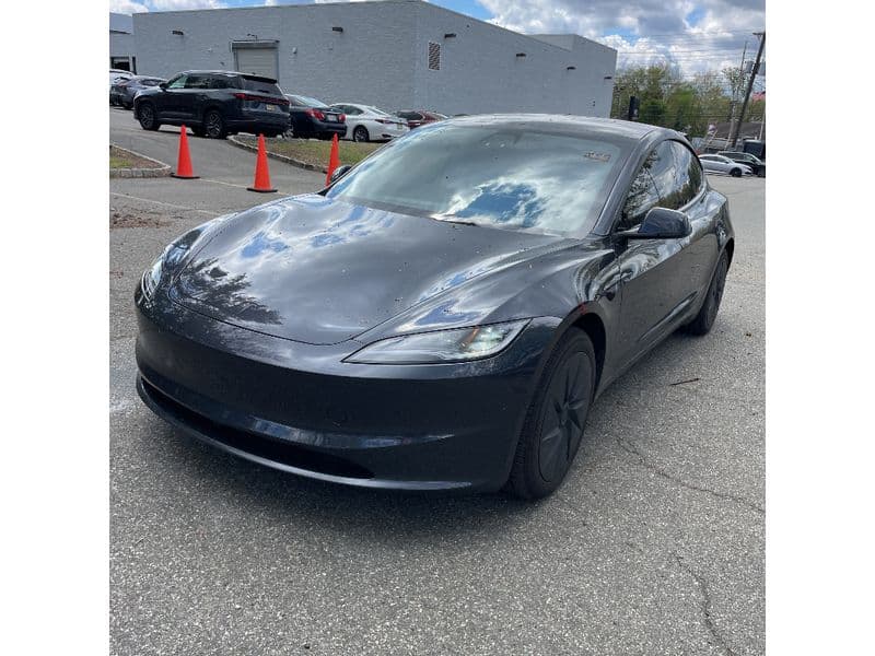 2025 Tesla Model 3