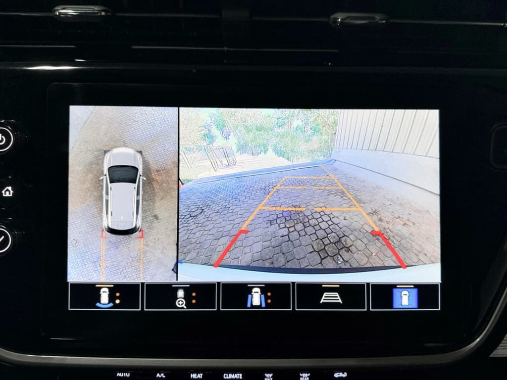 2022 Chevrolet Bolt EUV view 15