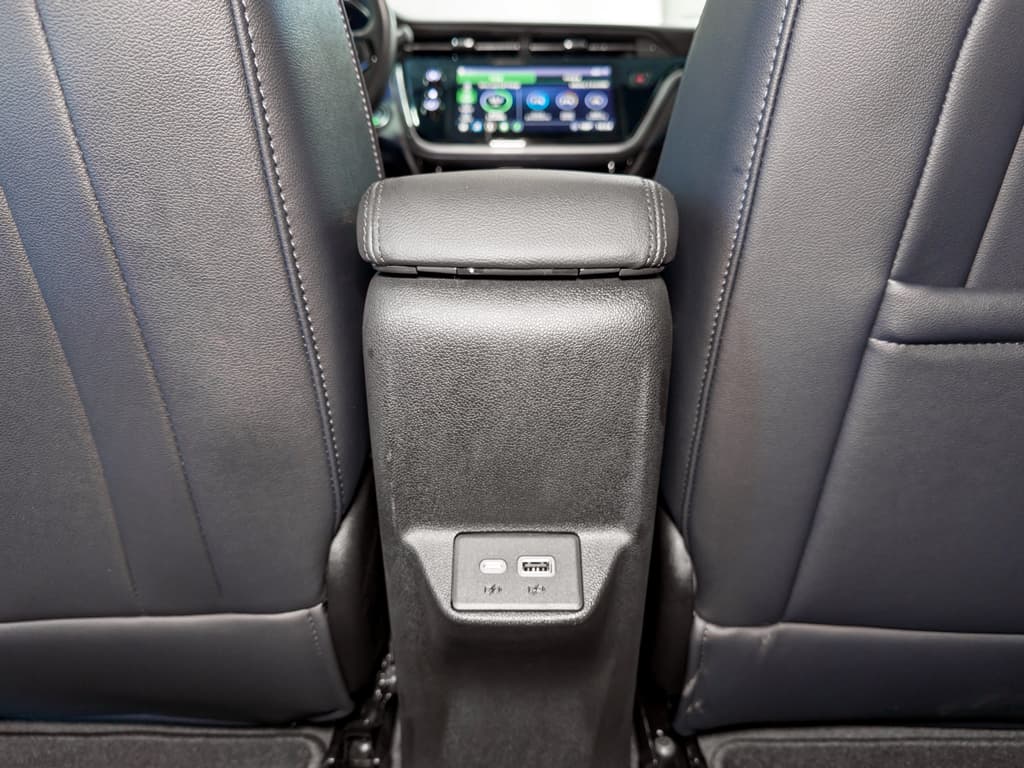 2022 Chevrolet Bolt EUV view 22