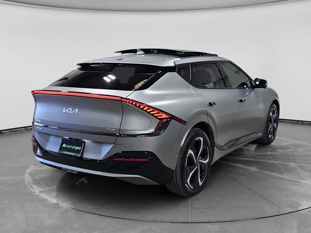 2023 Kia EV6 view 3