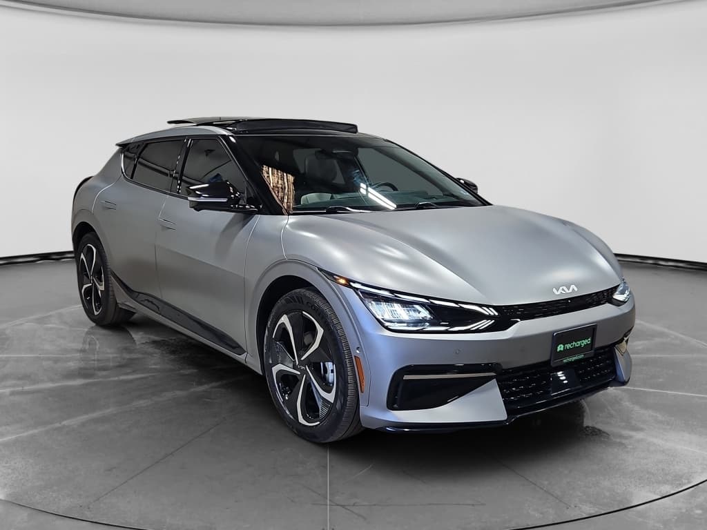 2023 Kia EV6 view 4