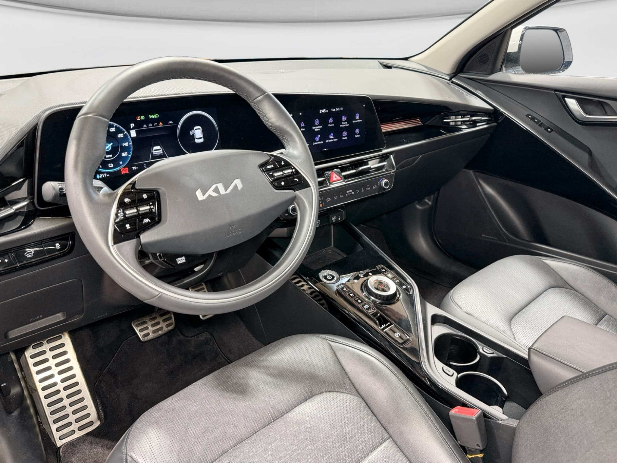 2024 Kia Niro EV view 18