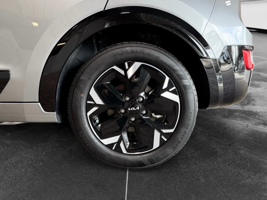 2024 Kia Niro EV view 33
