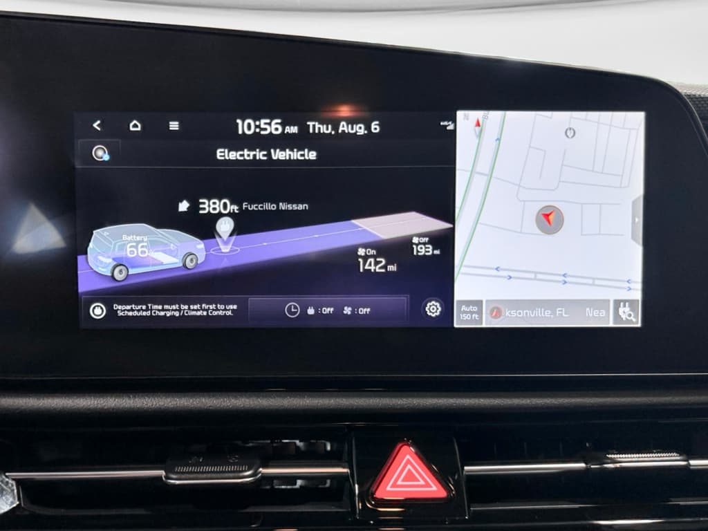 2024 Kia Niro EV view 11