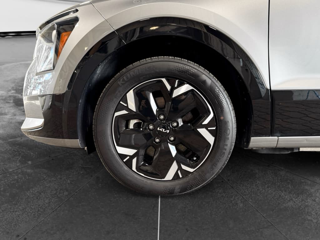 2024 Kia Niro EV view 31