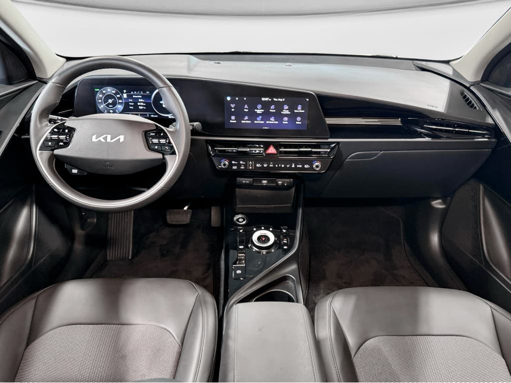 2024 Kia Niro EV view 16