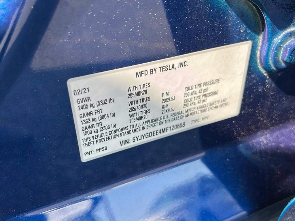2021 Tesla Model Y view 22