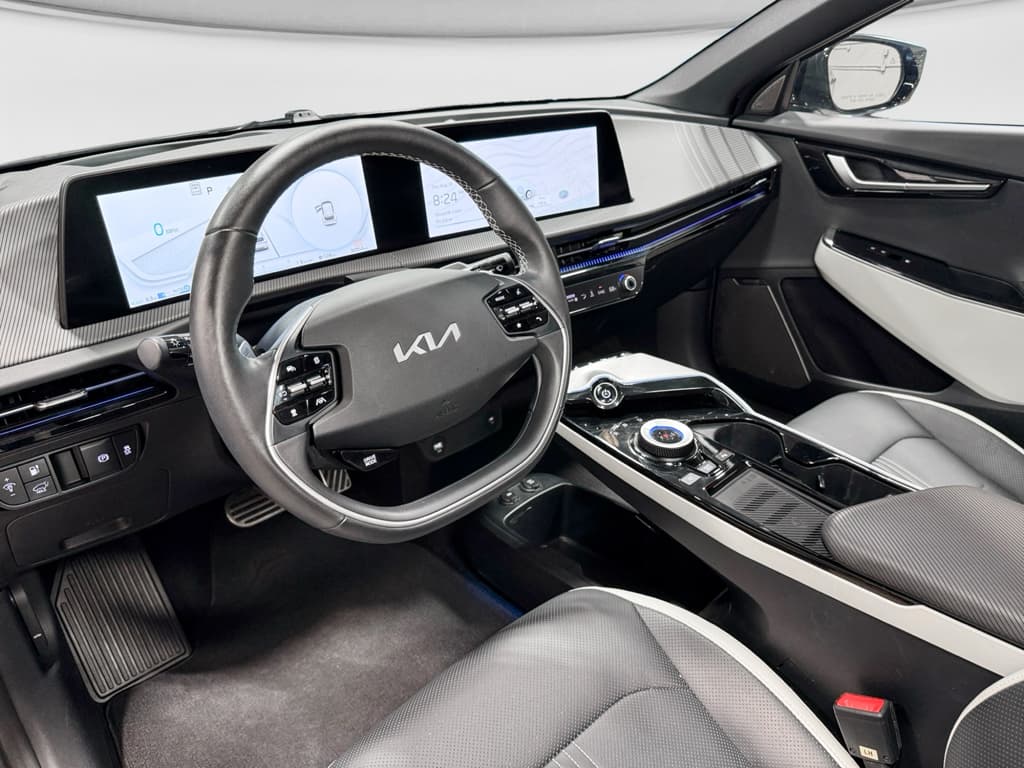 2023 Kia EV6 view 18