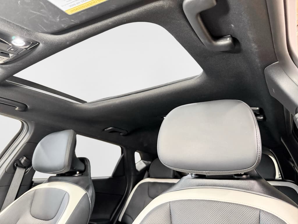 2023 Kia EV6 view 24
