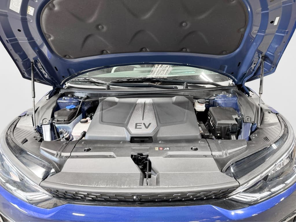 2023 Kia EV6 view 24