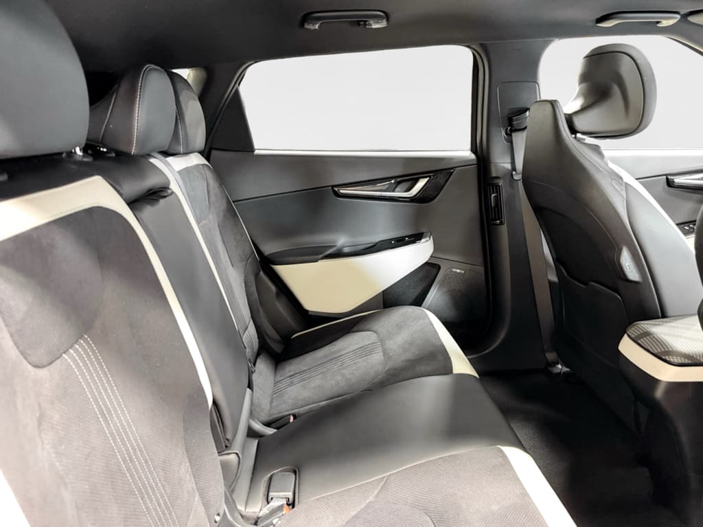 2023 Kia EV6 view 21