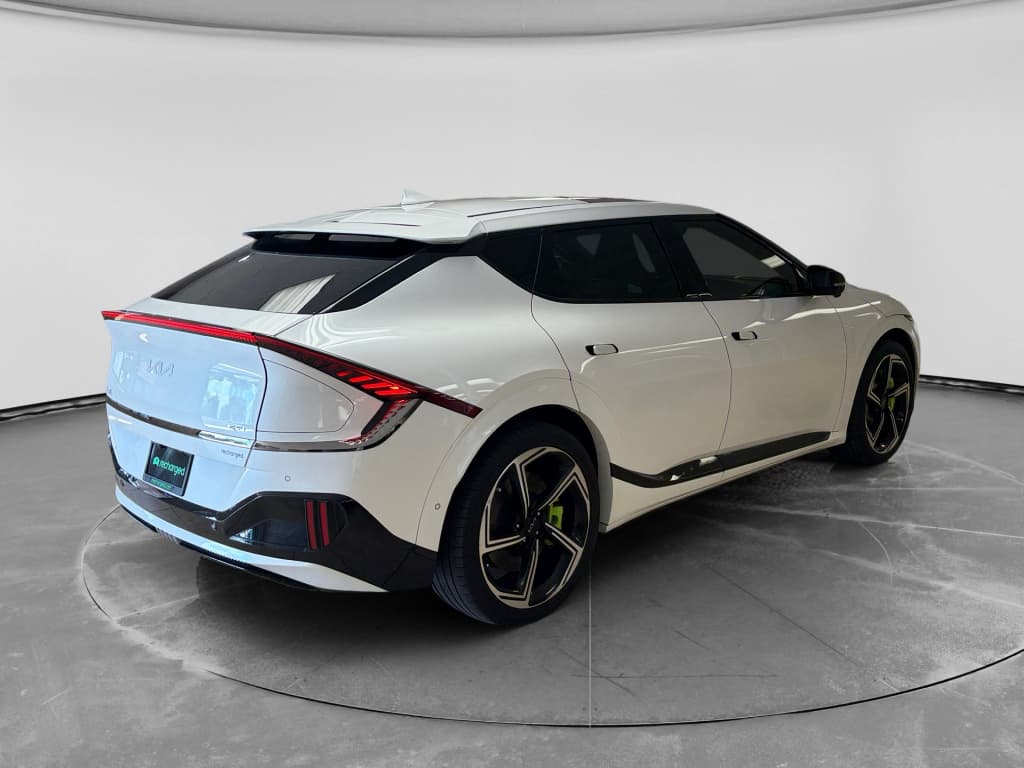 2023 Kia EV6 view 4